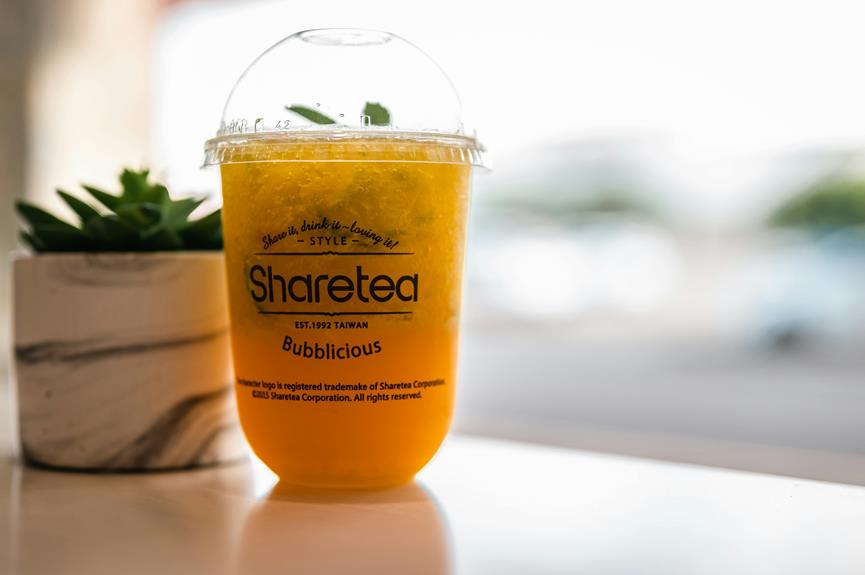 The Art of Blending Tea: How Different Flavors and Ingredients Come Together