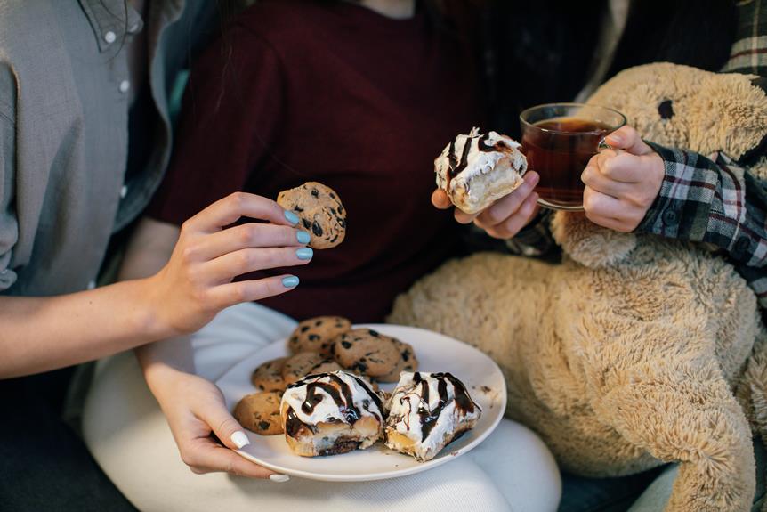 Tea-Infused Desserts: From Earl Grey Cookies to Matcha Cheesecake